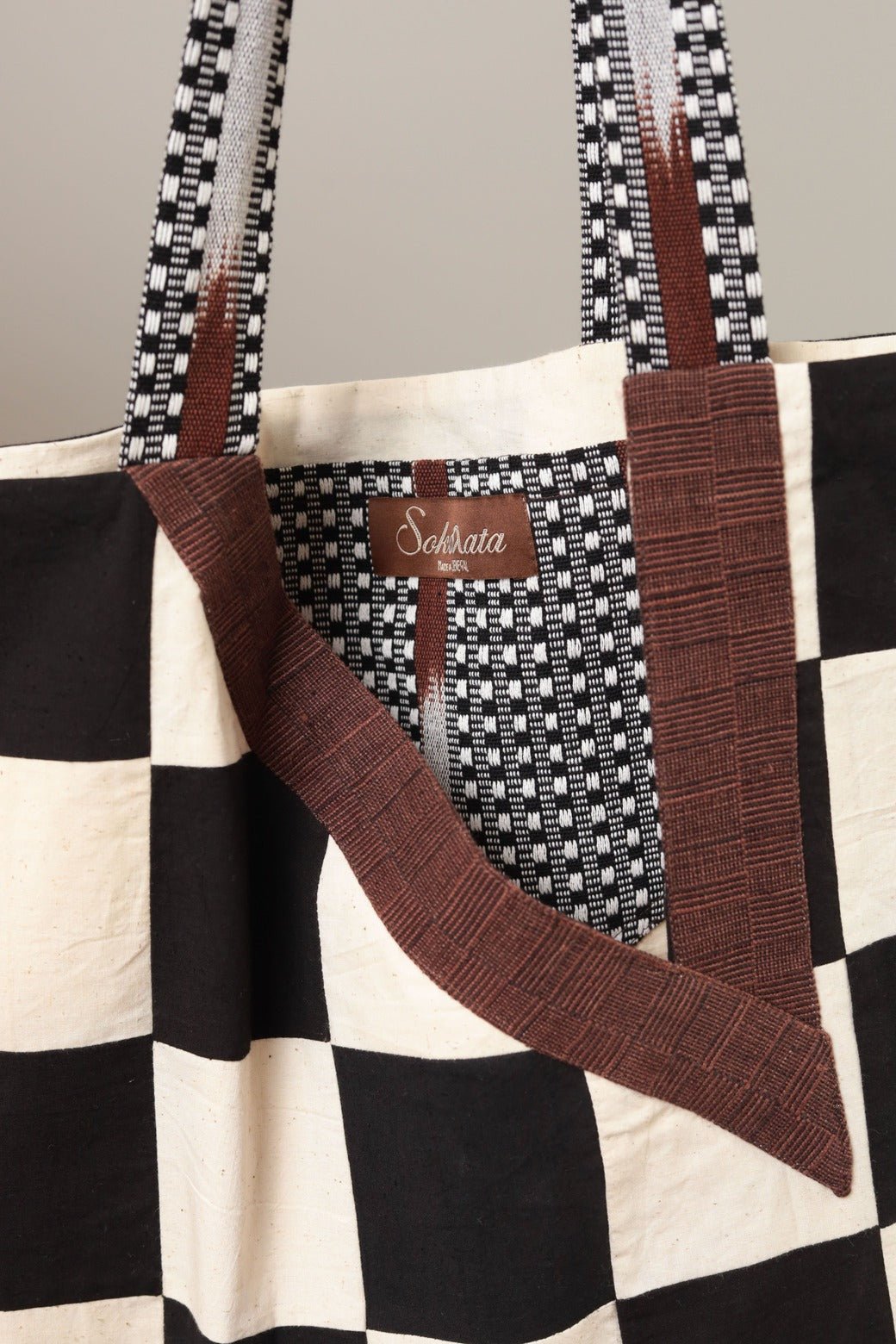 Translation missing: en.Accessoires - SOKOLATA CLOTHING: Accessories