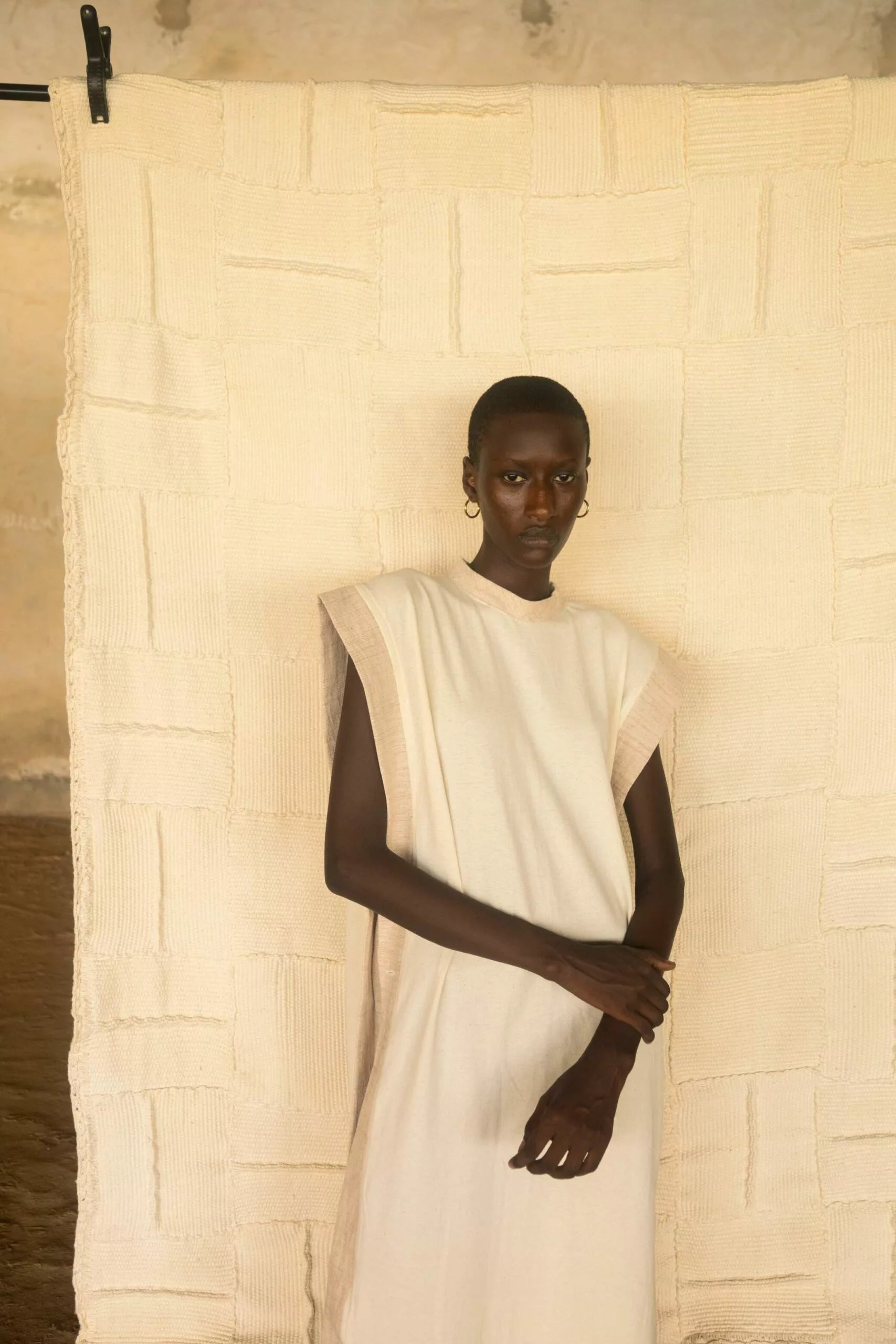 Robe Dagana Ecru - SOKOLATA CLOTHING