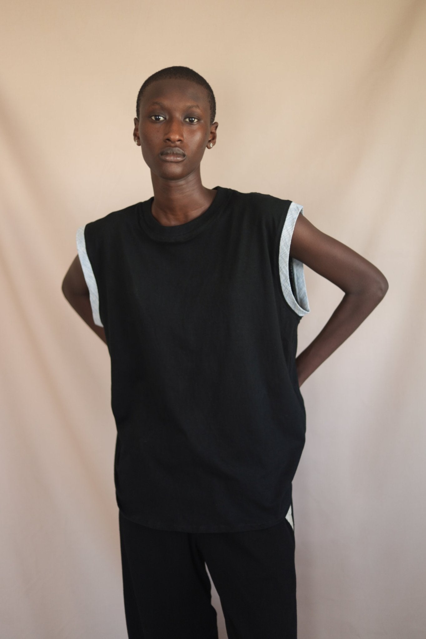 Teeshirt Kaffrine Noir - SOKOLATA CLOTHING