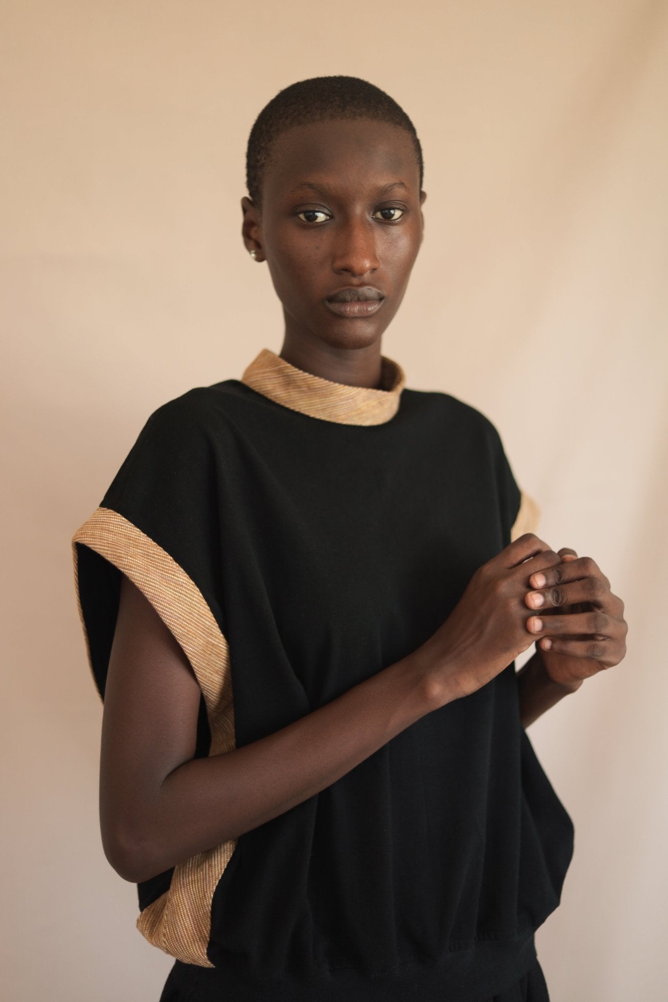 Top Kayar Noir - SOKOLATA CLOTHING