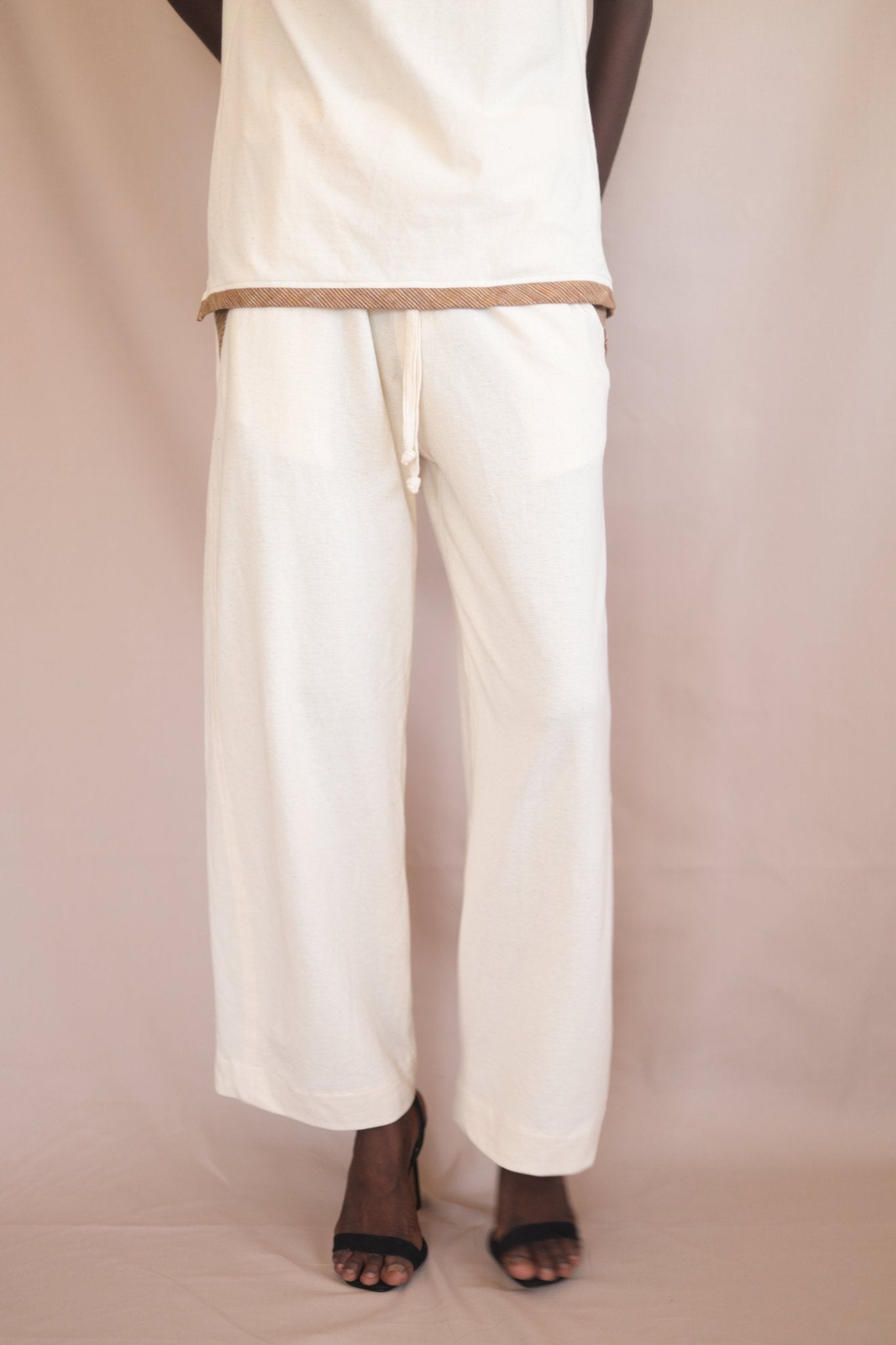 Pantalon Rosso Ecru - SOKOLATA CLOTHING