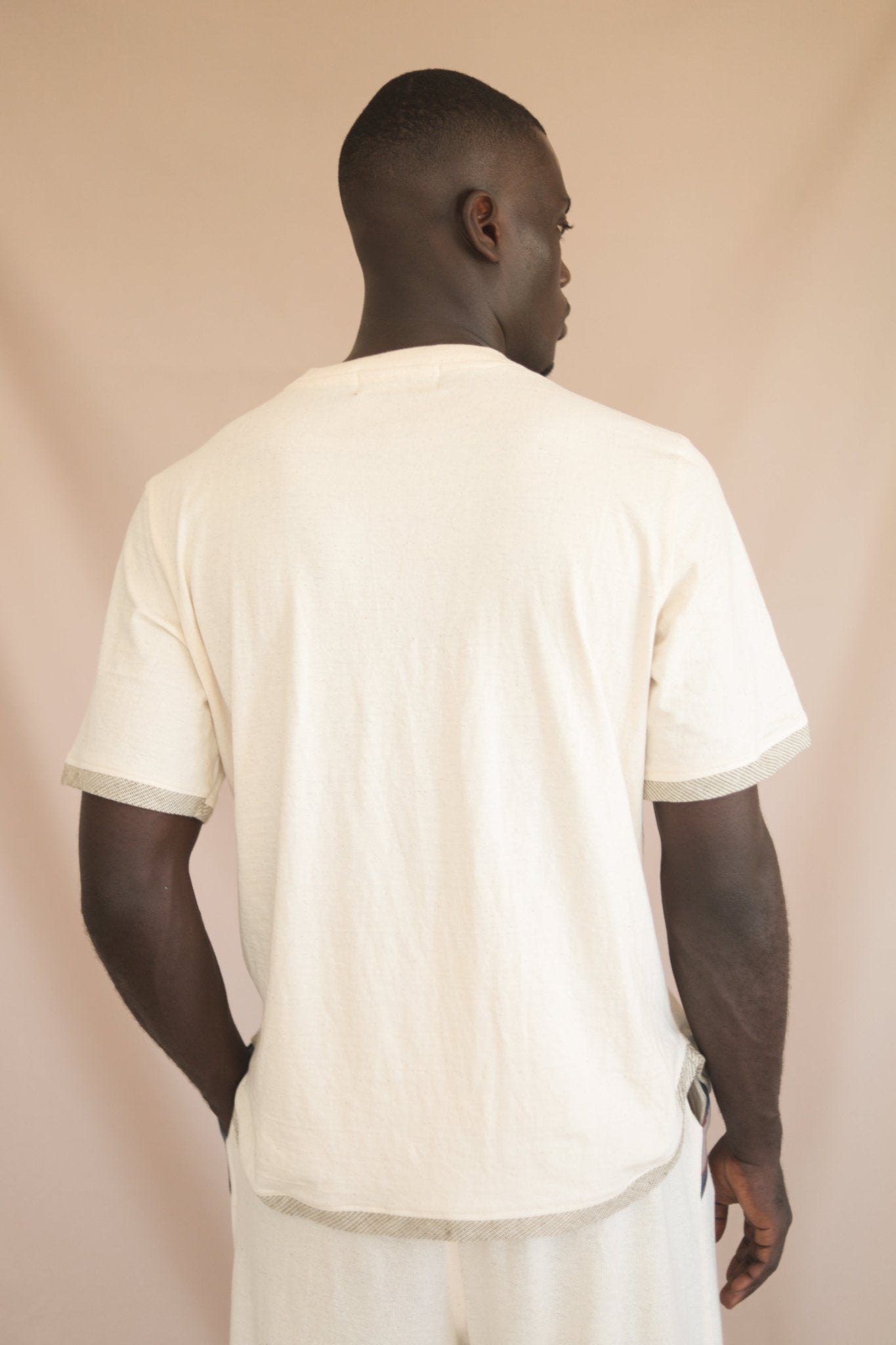 Teeshirt Ndakaaru Ecru - SOKOLATA CLOTHING