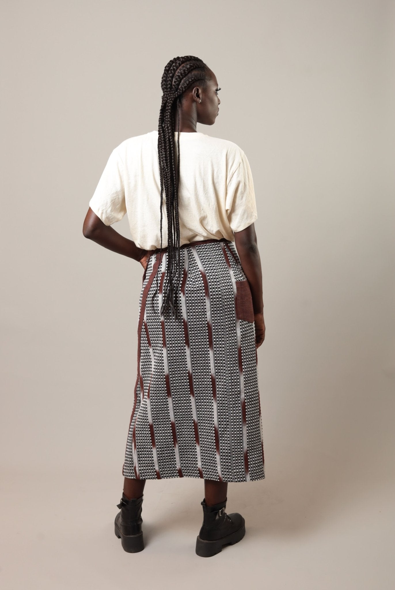 Jupe Samaya Blanc /noir - SOKOLATA CLOTHING