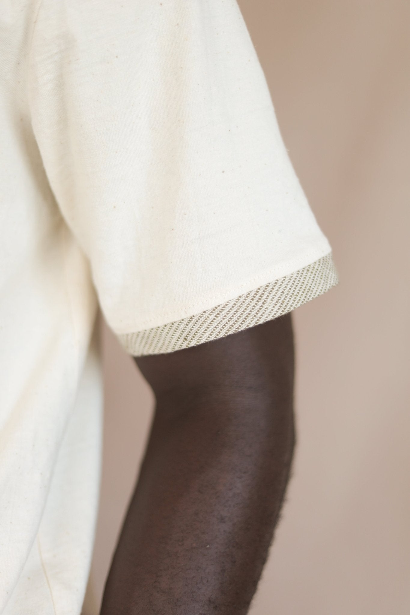 Teeshirt Ndakaaru Ecru - SOKOLATA CLOTHING