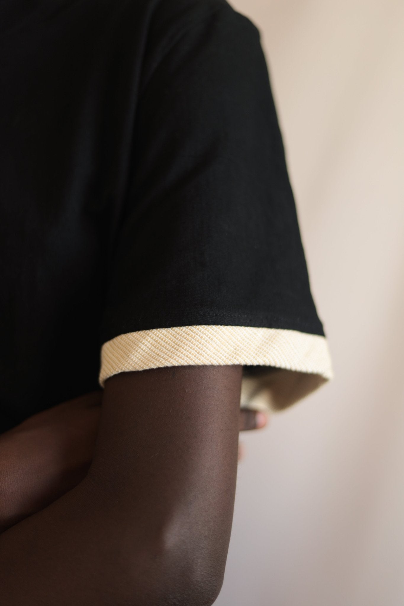 Teeshirt Ndakaaru Noir - SOKOLATA CLOTHING