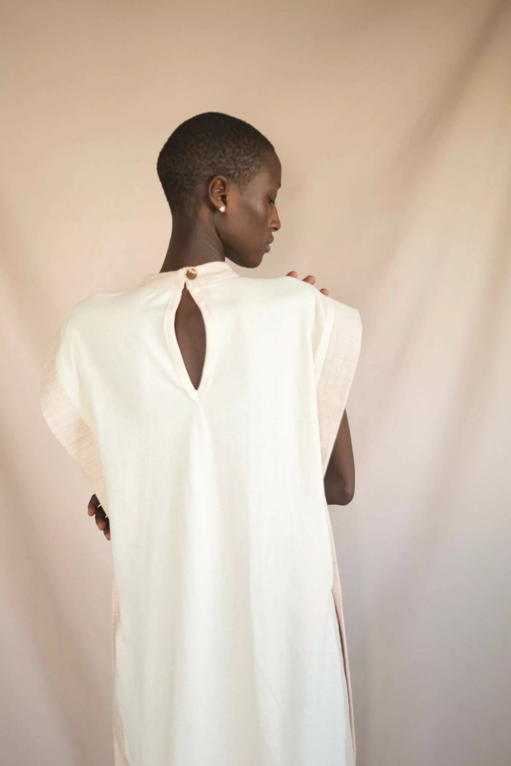 Robe Dagana Ecru - SOKOLATA CLOTHING