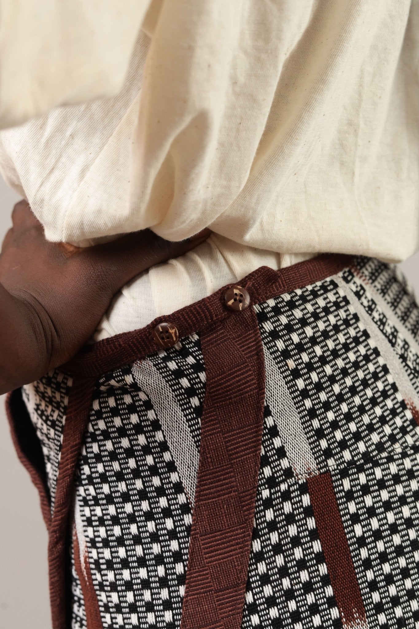 Jupe Samaya Blanc /noir - SOKOLATA CLOTHING