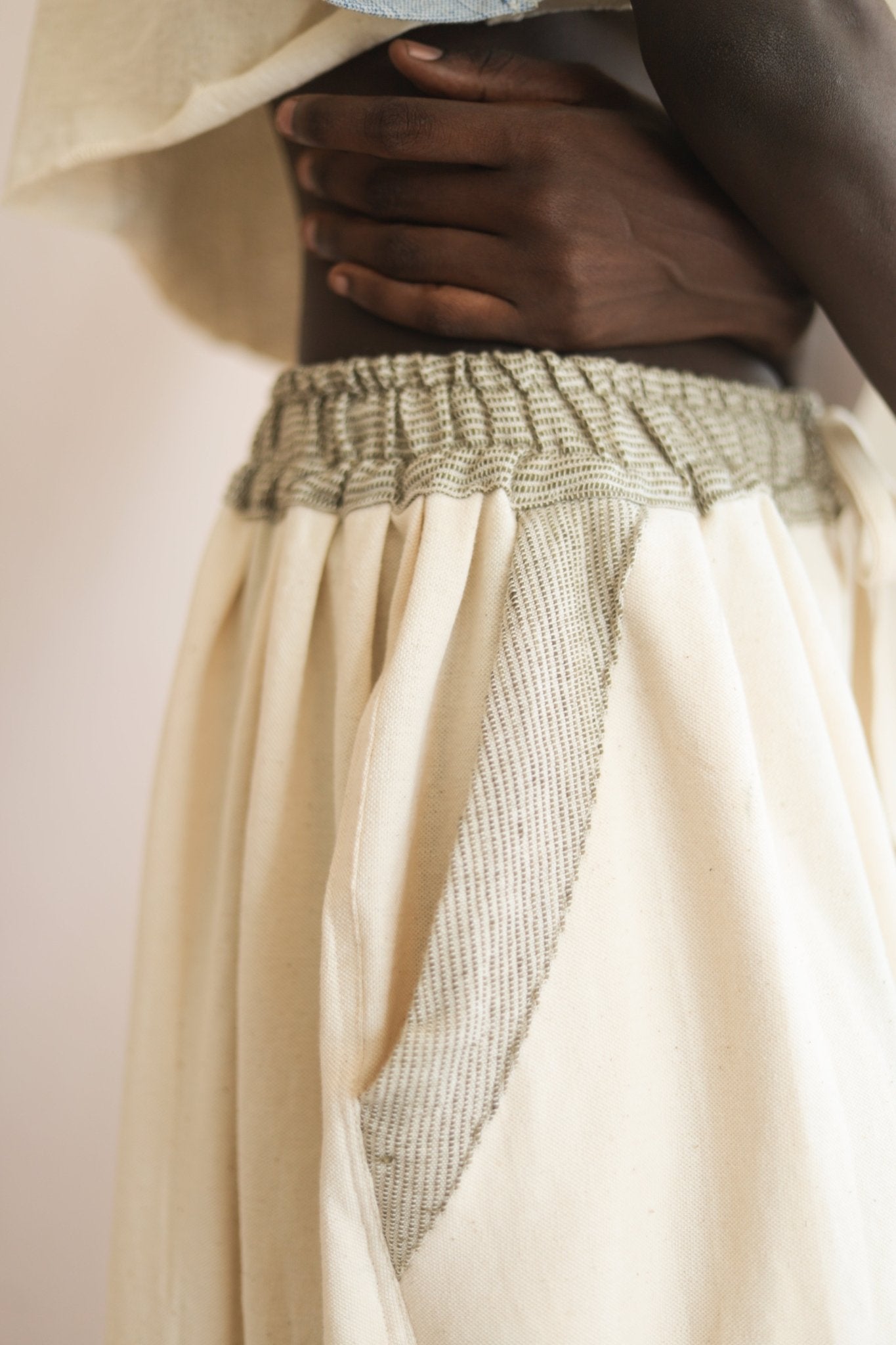 Jupe Bakel Ecru - SOKOLATA CLOTHING