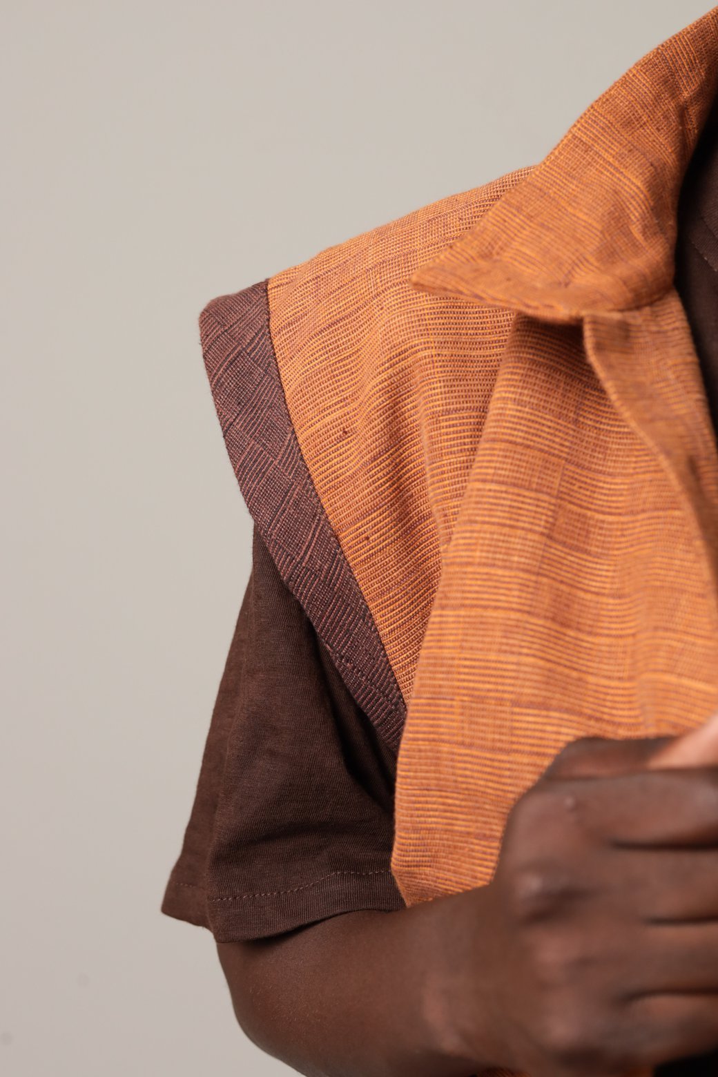 Gilet Kadiolo Orange foncé - SOKOLATA CLOTHING