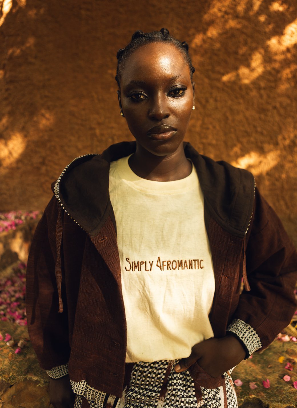 Ecru embroidered "Simply Afromantic" t-shirt